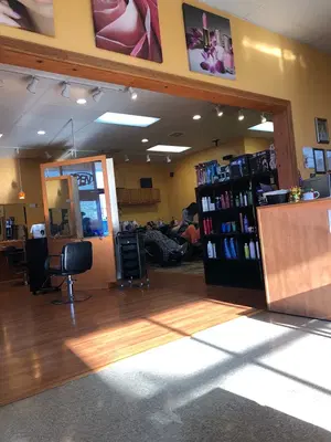 Tig's Salon