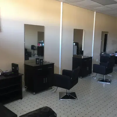 Rakida Hair Braiding