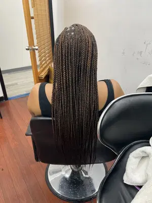 Jose's African Hair Braiding