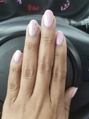 KV Nails & Spa