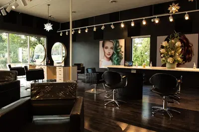 Bella Salon & Spa