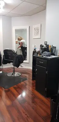 AdoreU Salon and Suites