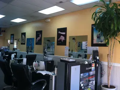 Le's Nails Salon