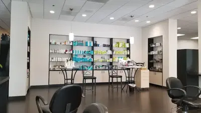 Looks Salon and Spa