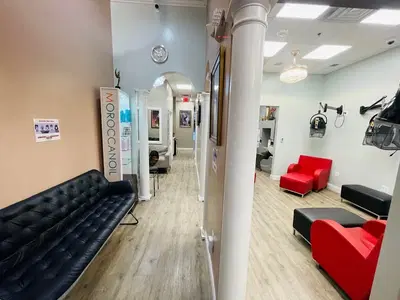 Headline Hair Salon Inc