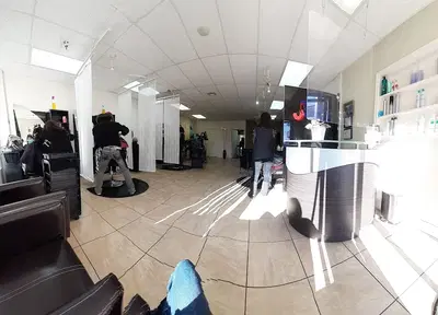 J & T Hair Salon