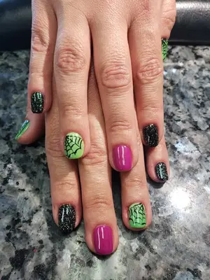 Arts Hair & Nails