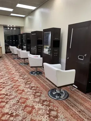 TRÈSS
