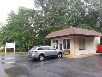Aura Salon