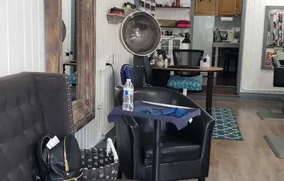 Sandy's Hair Salon