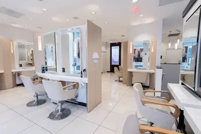 DESSANGE Paris Salon