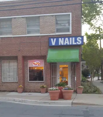 V Nails