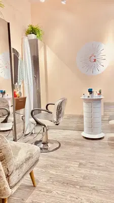 Gleaming Goddess Hair Lounge
