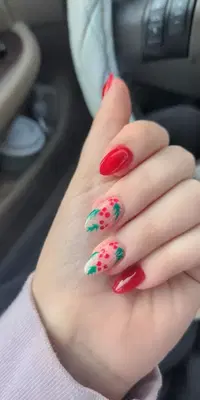 Lee Nail Salon