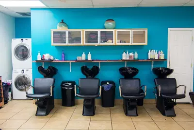 Julia Dominican Hair Salon