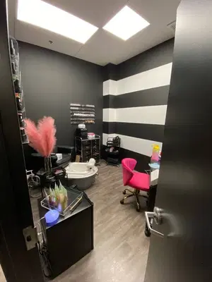 Elegant Avenue Salon Suites