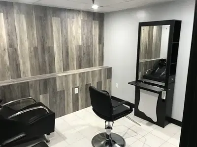 Alexis Luxury Salon Suites