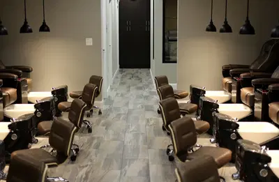 Lee Nail Spa - Waverly Woods Plaza MD