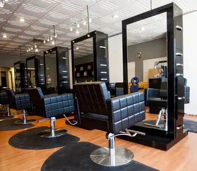 The Beauty Bar 402