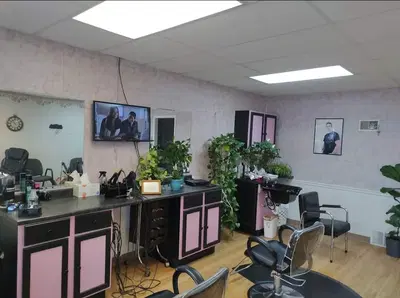 Sula's Family Hair Salon