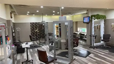Polo's Salon