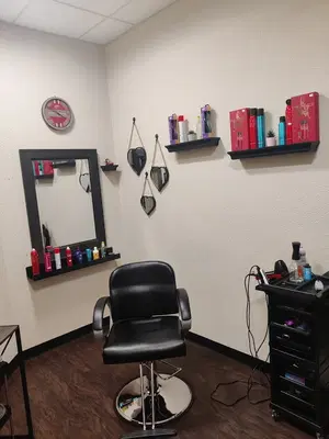 Zena's Salon
