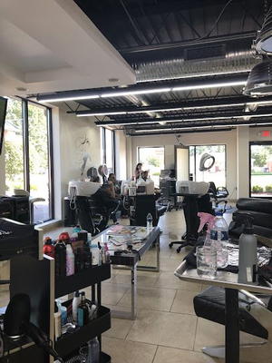 Lucky Hair Salon