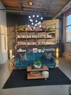 Headspace Beauty Lounge