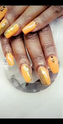 Kandi's LLC