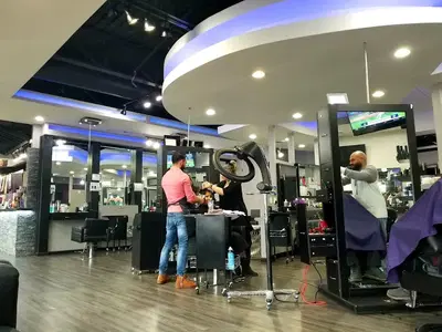 Salon West Unisex