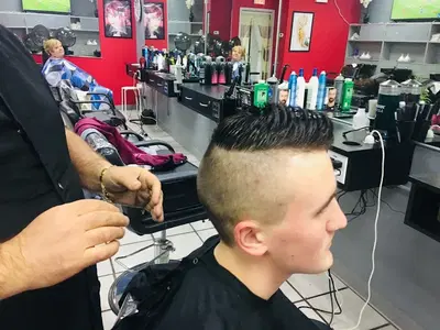 Mel’s Divine Hair Salon