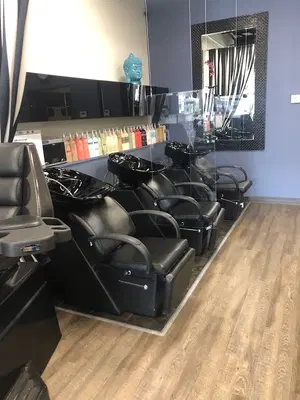 Salon Bold Hair & Spa