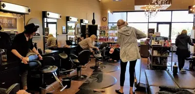 Randolph's Salon