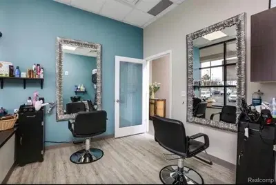 Rochester Salon Suites