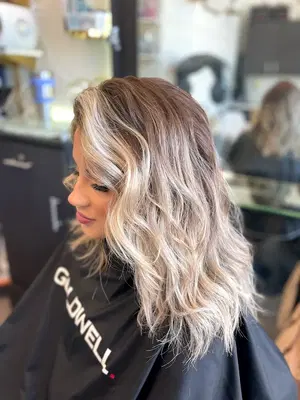 Leah Zajac Salon