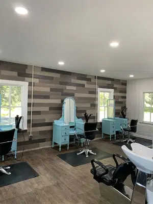 Carriage House Salon
