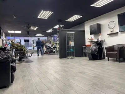Wayne Cutz Barber Shop & Beauty Salon