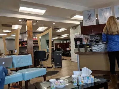 Heidi Christine's Salon & Spa (Caledonia)