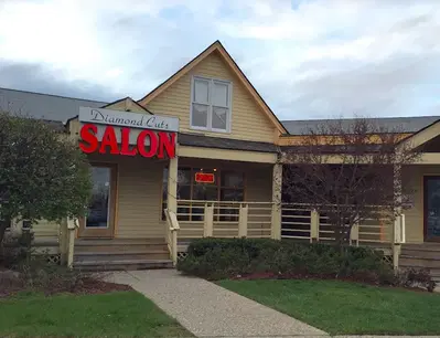 Diamond Cuts Salon