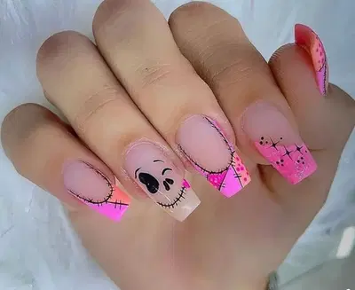 DT Nails & Spa