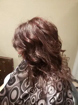 Illusions Hair Design