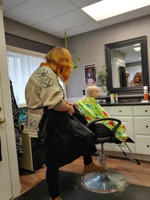 Unwind Salon