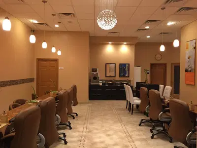 Evol Nails and Spa