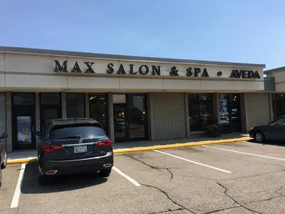 MAX Salon & Spa