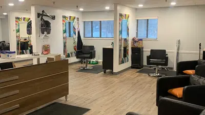 Nuda Hair Studio