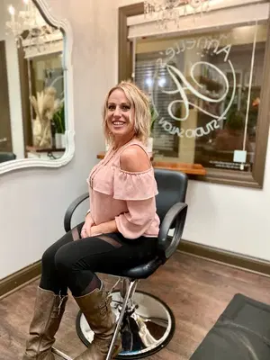Annette's studio salon