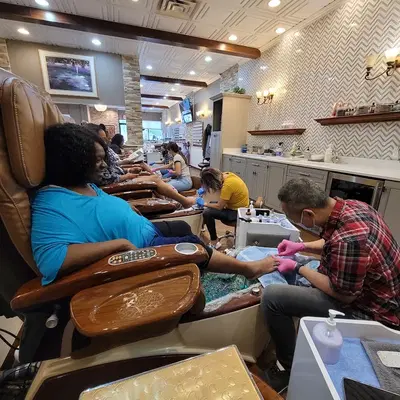 Mia Nails and Spa