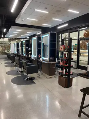 Oyespa Aveda Lifestyle Salon & Spa