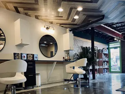 mk LUSH Salon and Spa