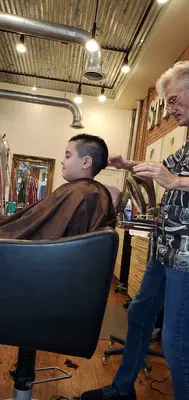 Studio Englewood Salon